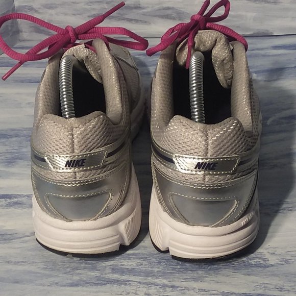 Nike Dart 9 running shoes Woman size 10 - Picture 4 of 8